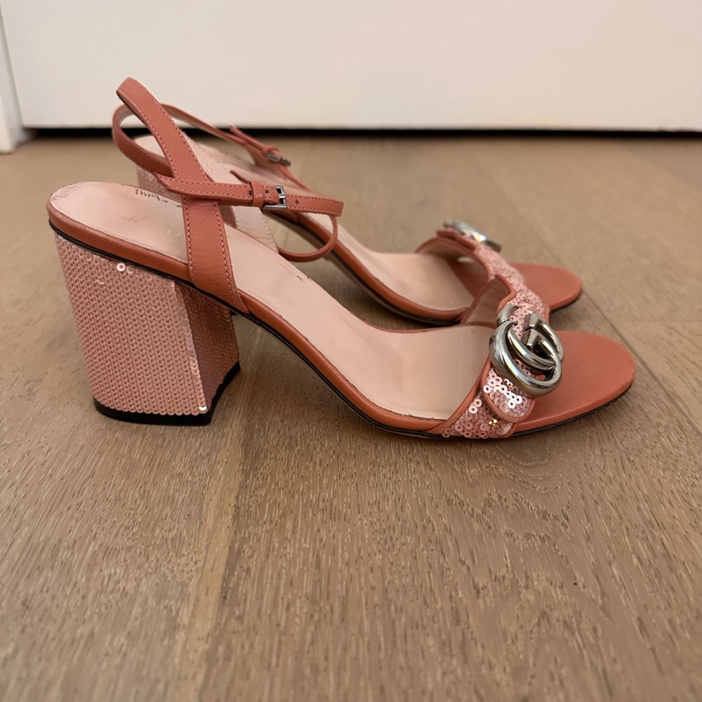 Gucci GG Marmont mid heeled sandals - Picture 2 of 10